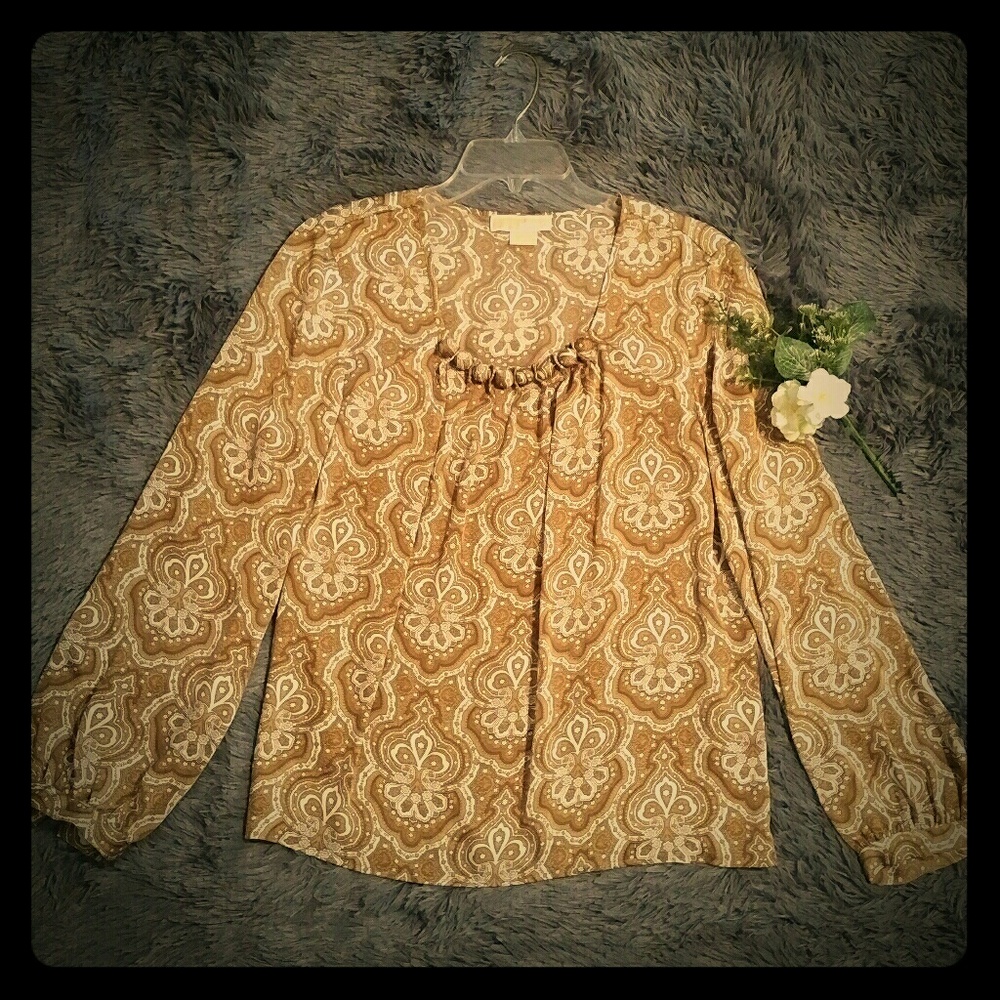 Michael kors L silky lightweight top